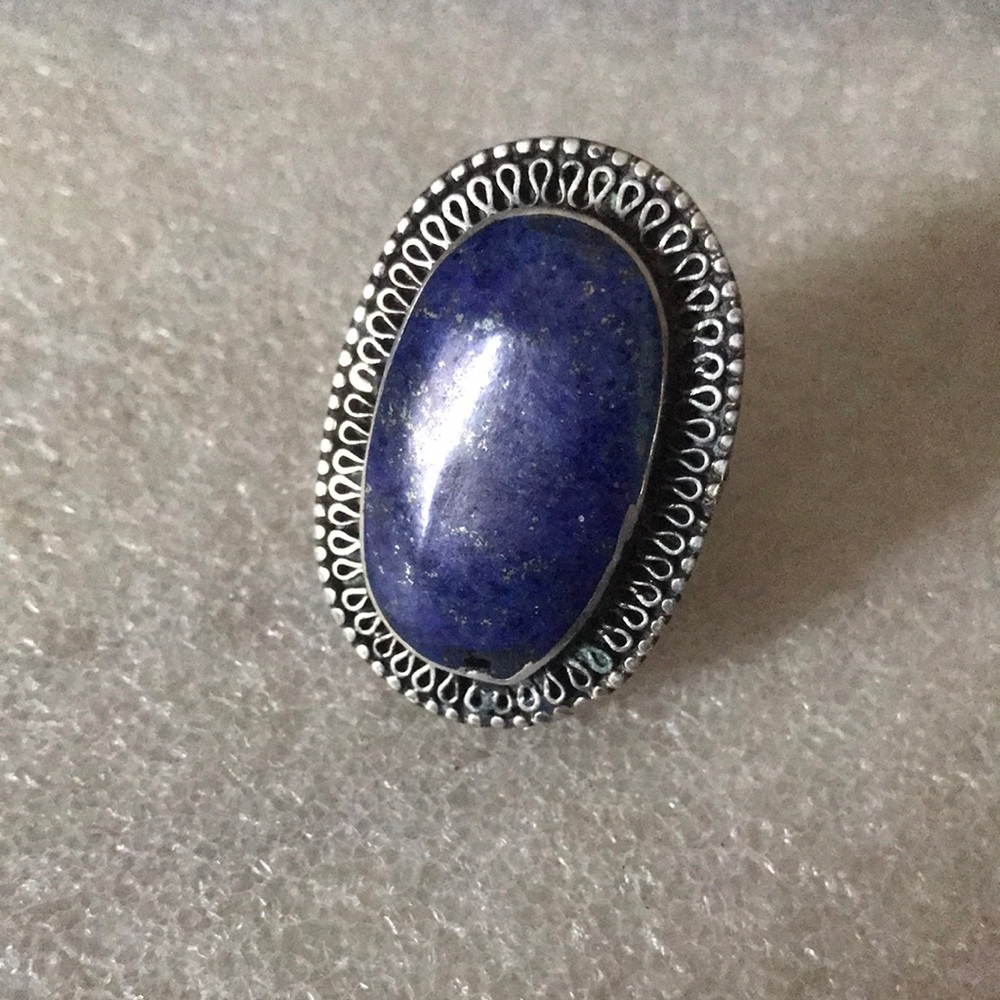 Elegant old  Silver  Lapis ring